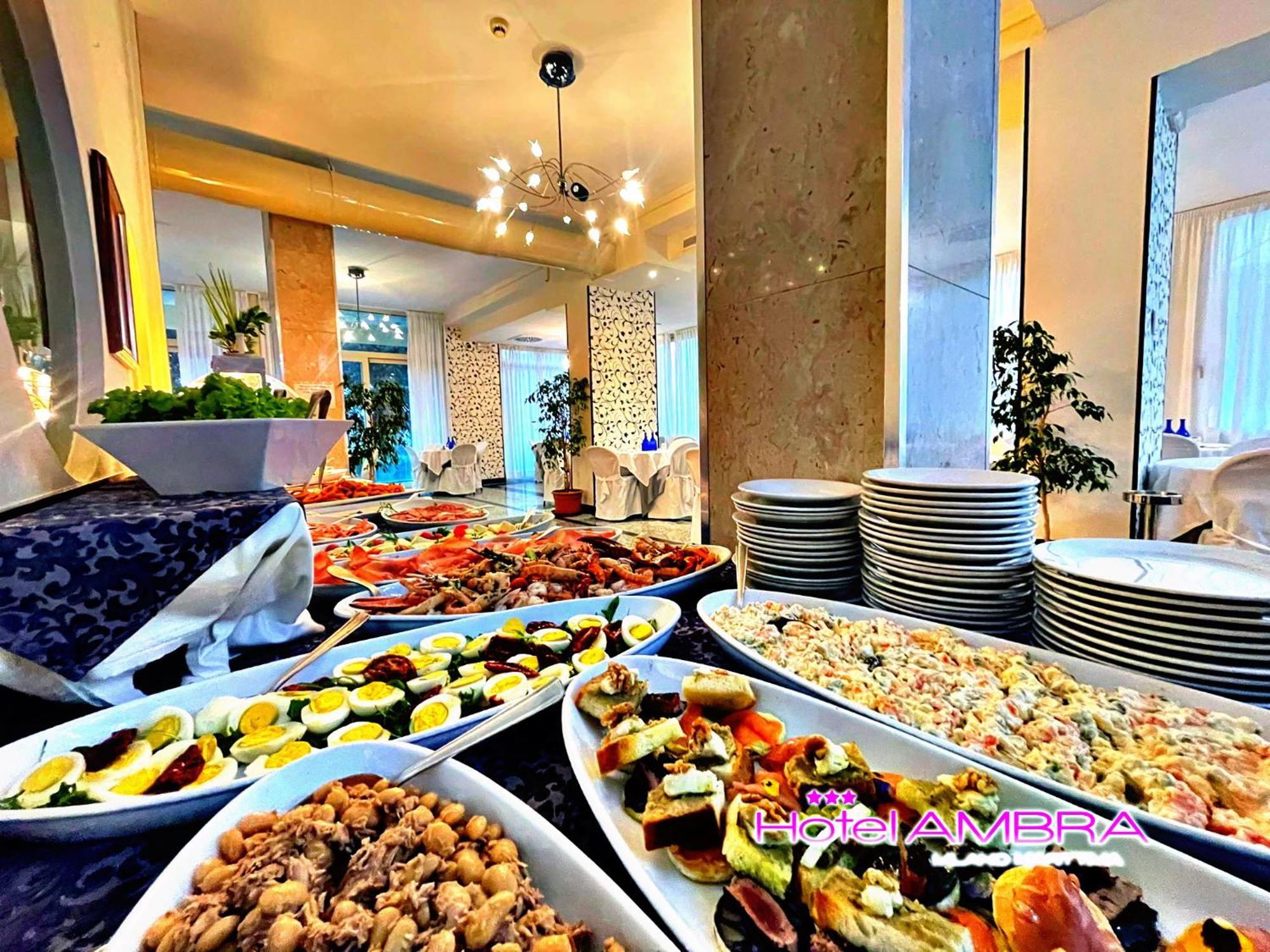 Hotel Ambra - Fronte Mare - Vicinissimi Al Centro Milano Marittima Esterno foto