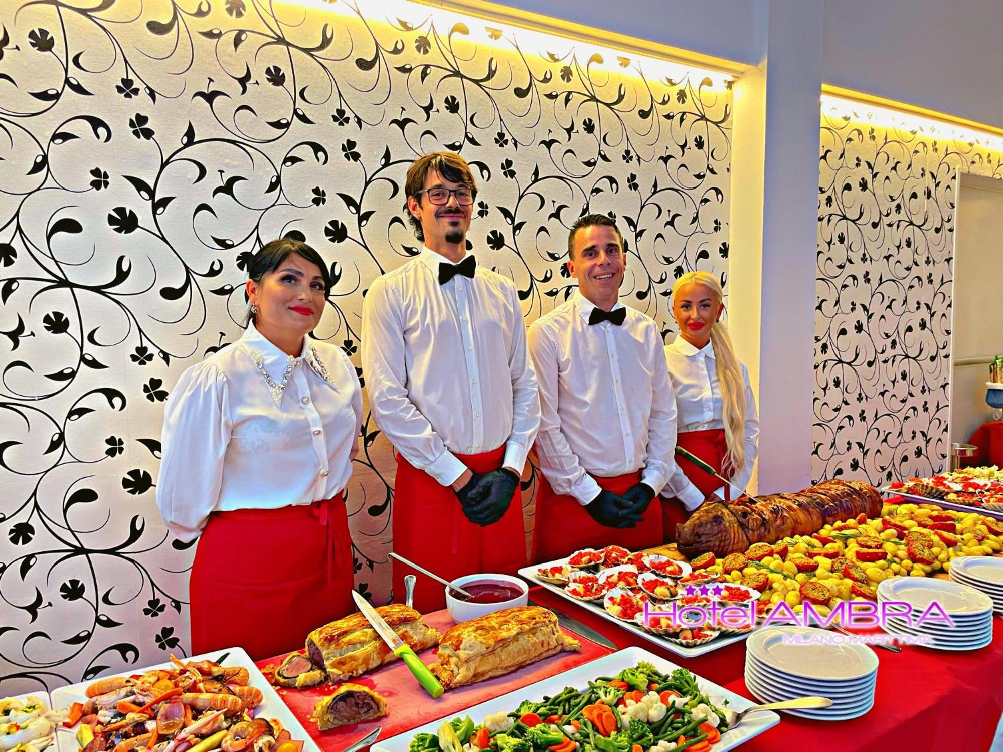 Hotel Ambra - Fronte Mare - Vicinissimi Al Centro Milano Marittima Esterno foto
