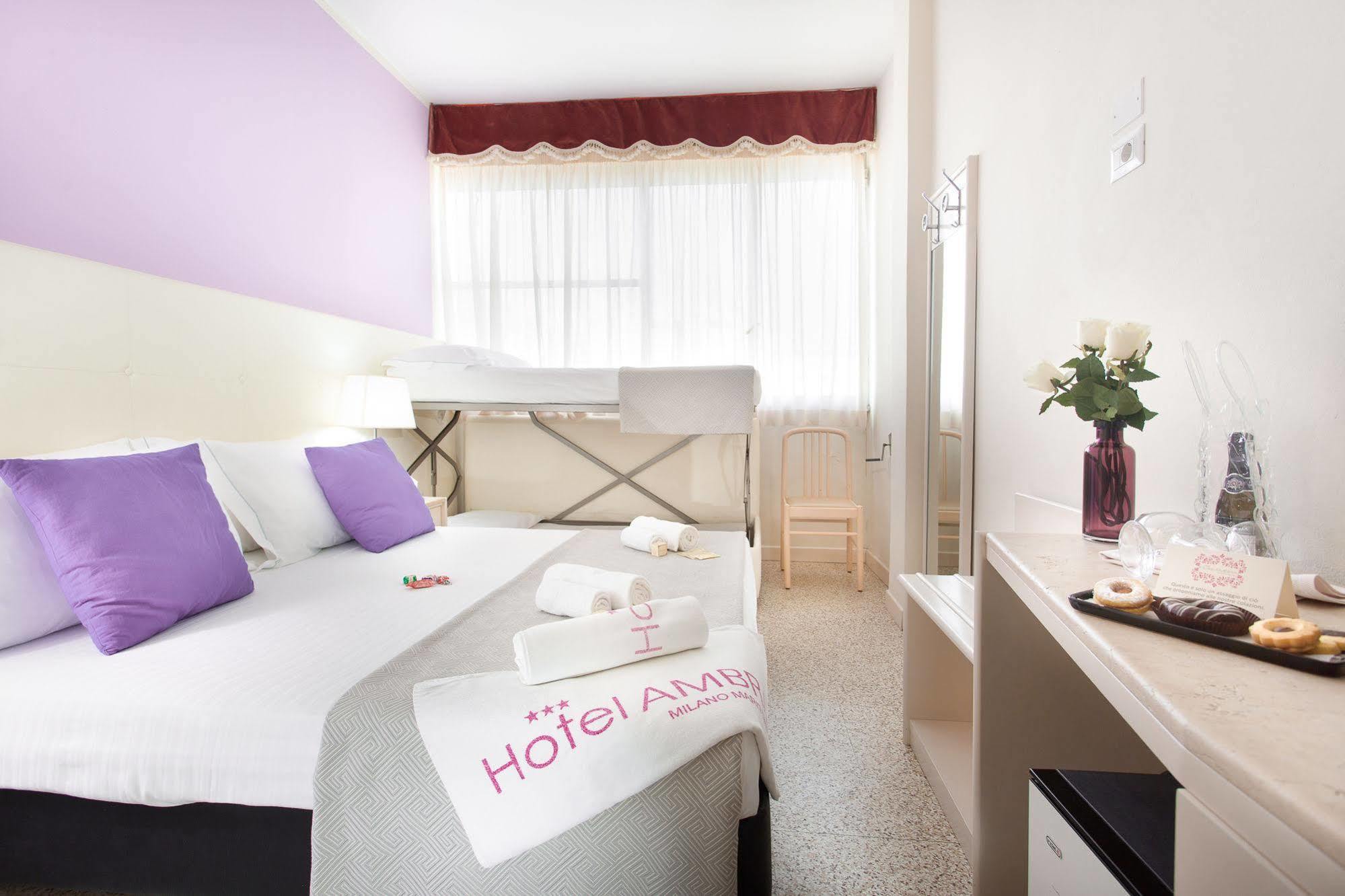 Hotel Ambra - Fronte Mare - Vicinissimi Al Centro Milano Marittima Esterno foto